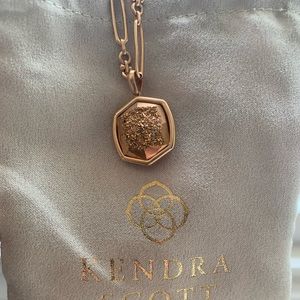 Kendra Scott Vintage Davis Short Pendant Necklace -rose gold/rose gold drusy